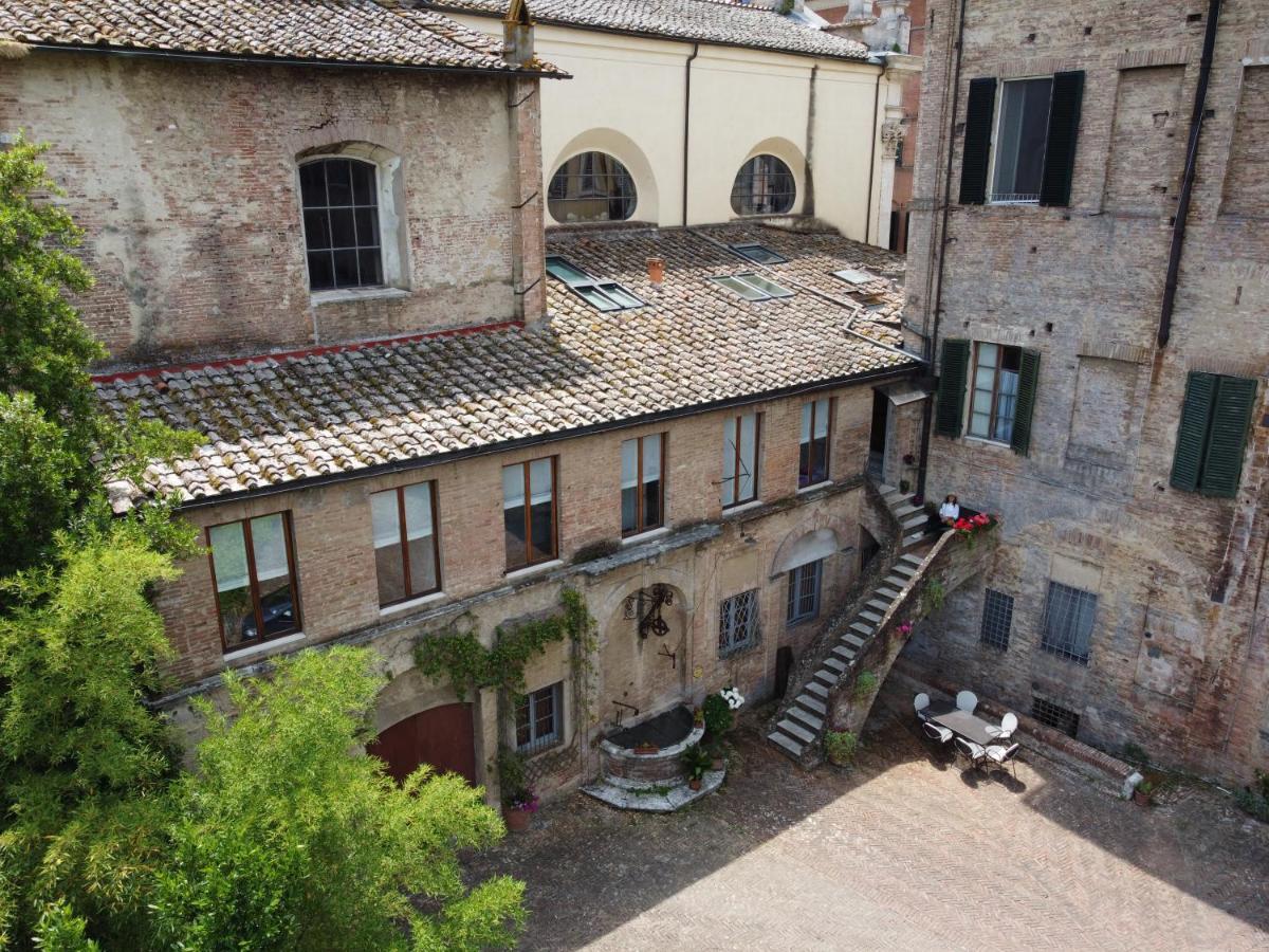 B&B Palazzo Bruchi Siena Dış mekan fotoğraf